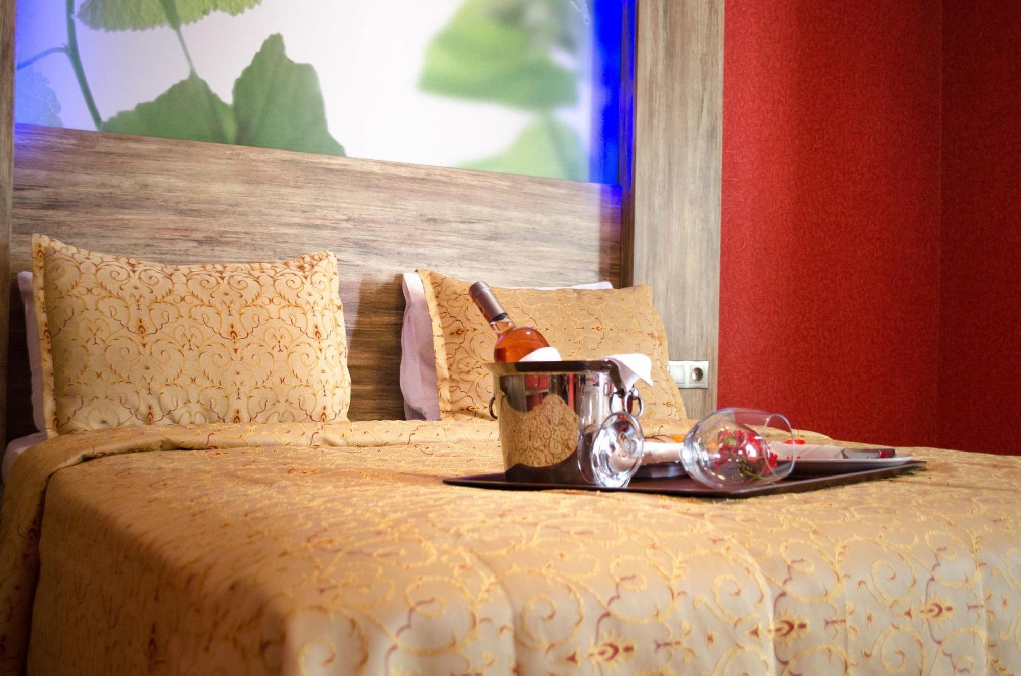 Delfi Hotel Spa & Wellness Center Bodrum Quarto foto